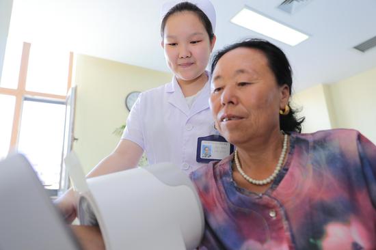 四位花甲老人健康体检初体验 哈尔滨市第一医