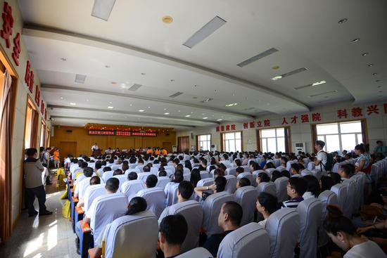 哈医大二院电话_哈医大二院医生收入(3)