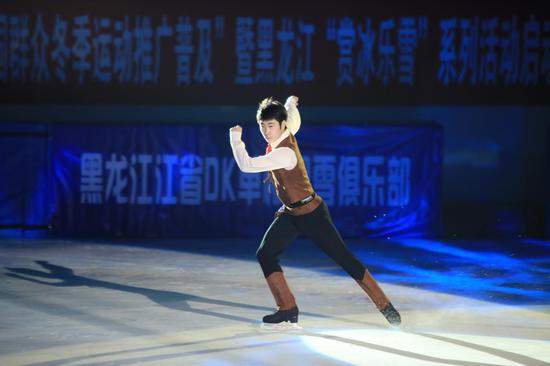 金博洋现场表演 摄影:安泽