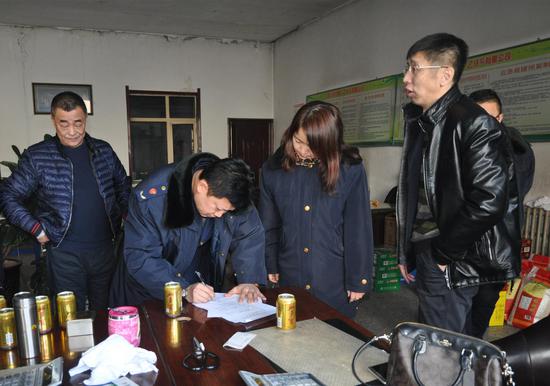 香坊区市场监管局开展 危险化学品安全生产监