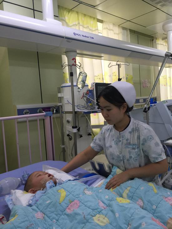 2岁男婴喉头水肿呼吸困难 哈尔滨市儿童医院2