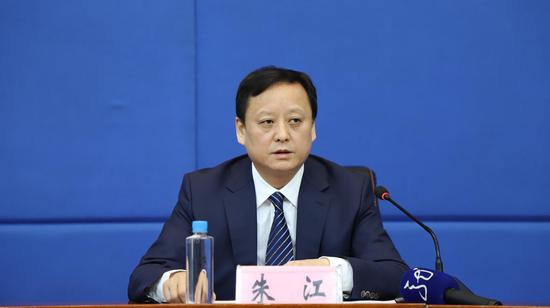 黑龙江省营商环境建设监督局党组成员、副局长朱江