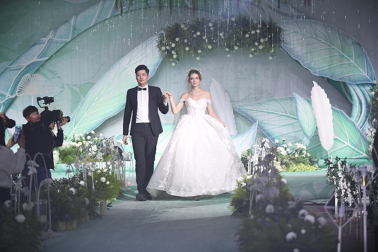 哈尔滨凯宾斯基酒店缪思主题婚礼秀,让爱情情