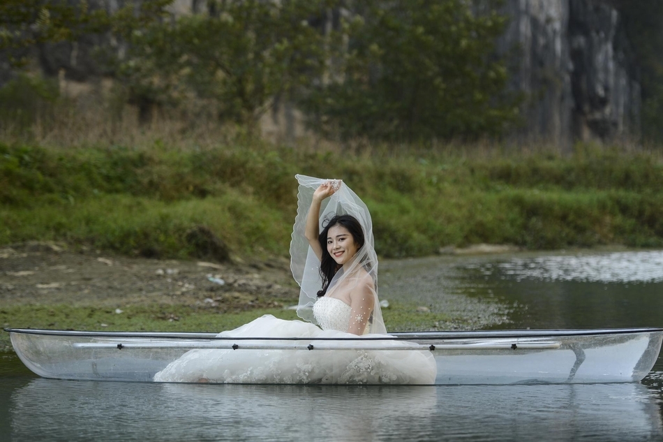 船上婚纱照_船上图片