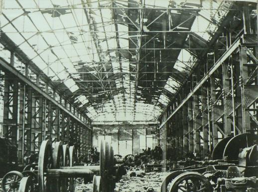 ▲上世纪30年代，粤汉铁路株洲总机厂联合厂房。（资料图片）