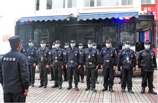 邵阳快警5号平台,移师市中心医院。