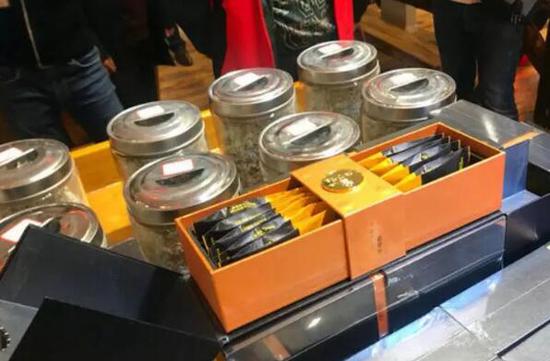 张家界“土家贡”莓茶产品