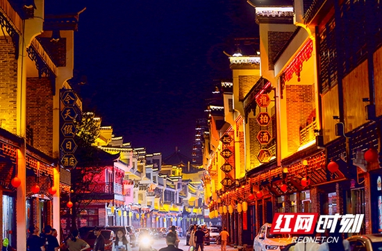 南岳古镇。(以上摄影 周翔宇 成捷)