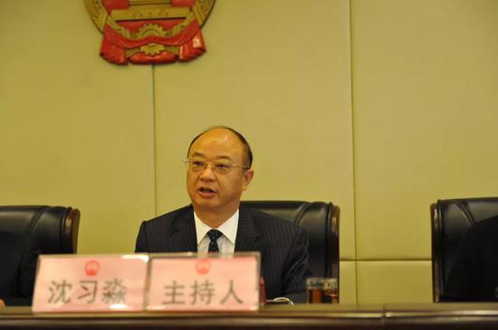 常德市人大常委会党组书记、副主任沈习淼主持会议。