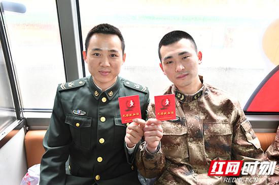 极端天气导致血库告急 湖南省军区组织官兵紧急“输血”