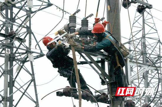 长沙电力啃下“硬骨头”：让电网供电不再“卡脖子”