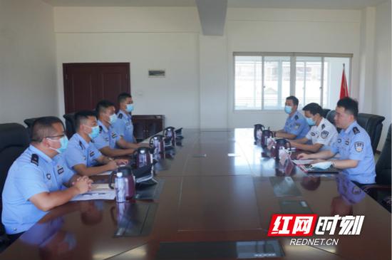 湖南边检总站召开从边疆调入湖南干部欢迎会。通讯员 郭锜潍 摄