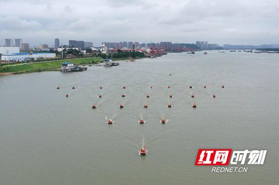 6月20日,“人民至上 生命至上”湖南省2020年抗洪抢险应急演练举行。