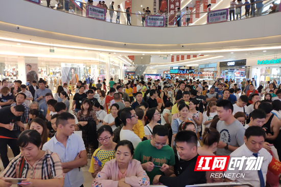 国庆七天长沙消费市场火热。