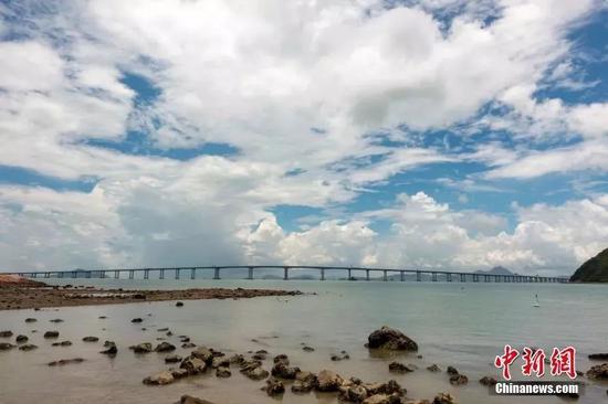 在桥上行驶就能看到无敌海景!