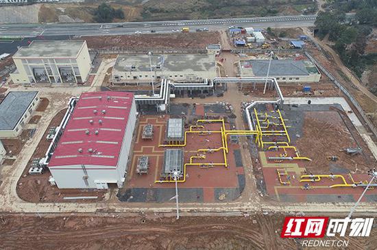 12月29日，湖南省第一座压气站“西二线樟树-湘潭支干线增输工程”投产成功。
