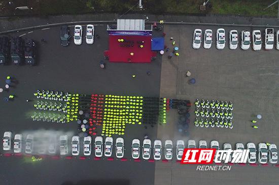 1月20日上午10点，衡阳市举行2019年春运道路交通安保启动仪式。