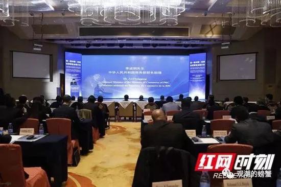 1月9日,第一届中国-非洲经贸博览会推介会在北京举行。