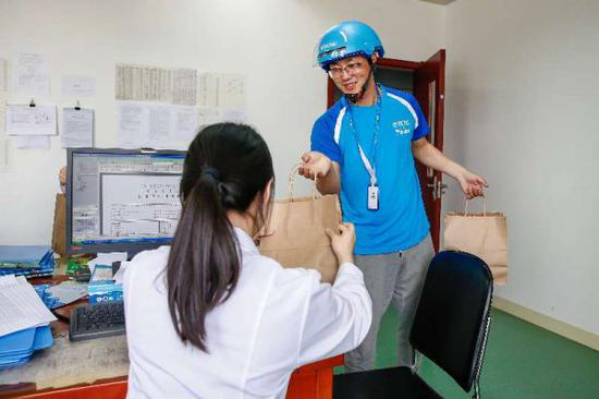 过去12个月 长沙的医护人员收到了1147个爱心订单