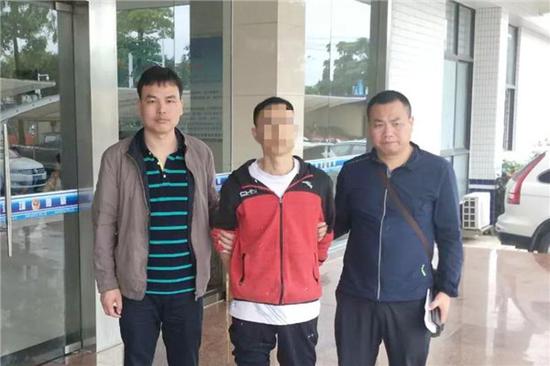 命案逃犯隐姓埋名潜逃14年 落网时称解脱了