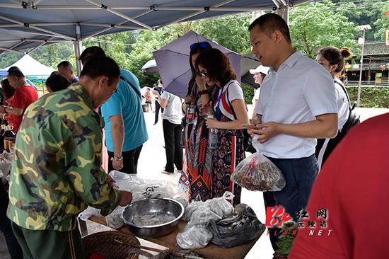 湖南率先落实消费扶贫 沅陵先尝甜头