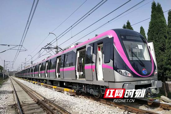 长沙地铁4号线线路色是浪漫紫