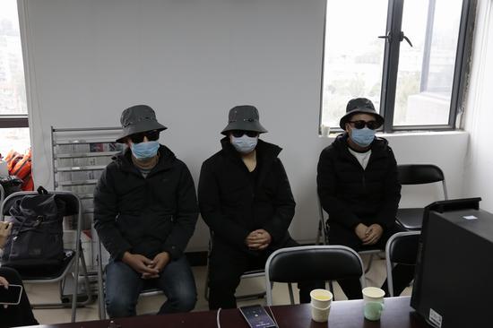 违法偷排举报者