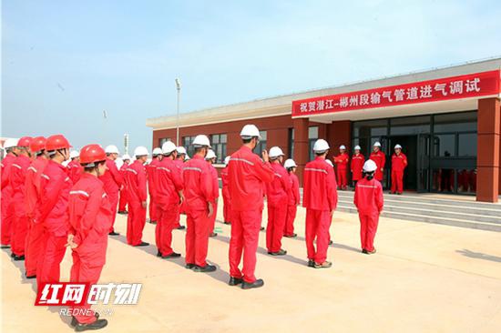  6月22日，国家天然气干线管道新粤浙线湖北潜江至湖南郴州段正式投产进气。