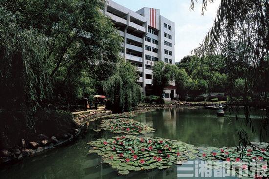 (图片:学校官网)