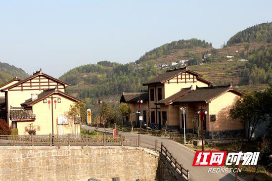 如今的竹山村,已成为游客青睐的旅游目的地