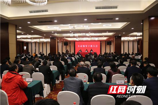 曾超群任中共娄底市委委员,常委,副书记