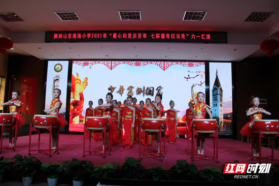 《少年中国说》唱响我们心中梦想的战歌与时代少年的责任。