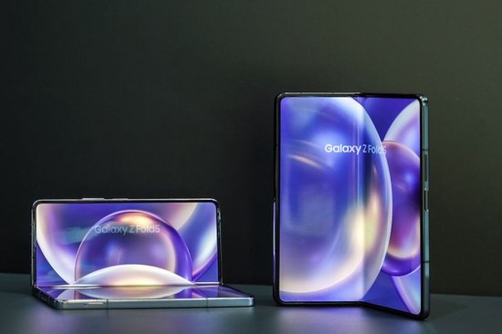 三星Galaxy Z Fold5