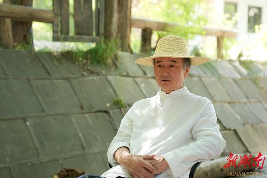刘亮程。