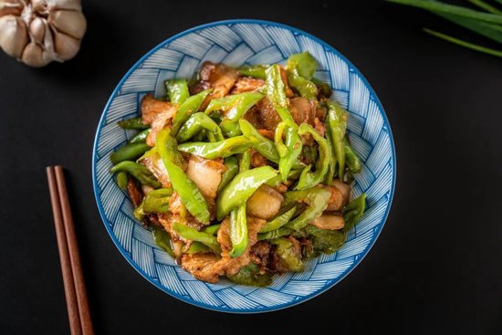 湘菜代表作——辣椒炒肉。