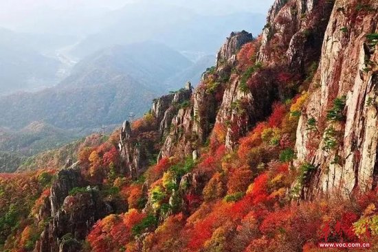 (崇山。张家界文旅广体局供图)