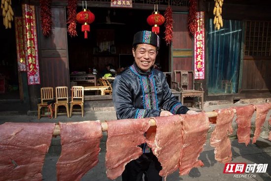 沅陵晒兰肉。