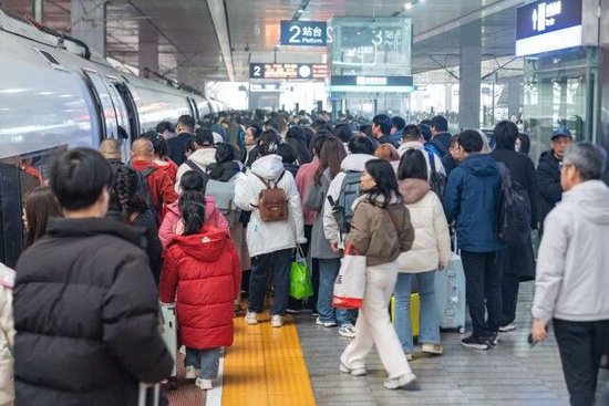 （长沙南站。通讯员供图）