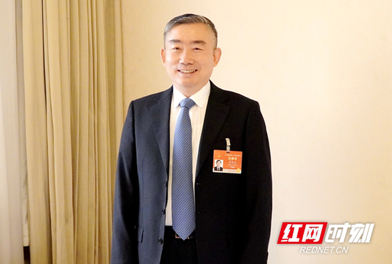 全国人大代表、湖南省教育厅厅长蒋昌忠。