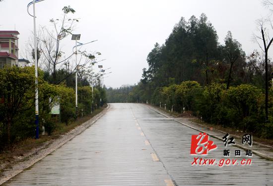 S323线新田至宁远公路改扩建（新田段）交工验收