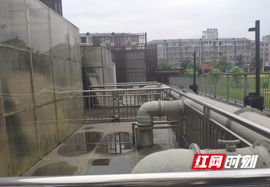 常德环保志愿者和监督员考察江北城区水系整治工作