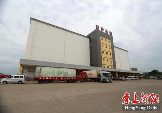 一心向“鄯”⑳丨诠释“甜蜜情谊”,衡阳援疆队助销800吨鄯善哈密瓜