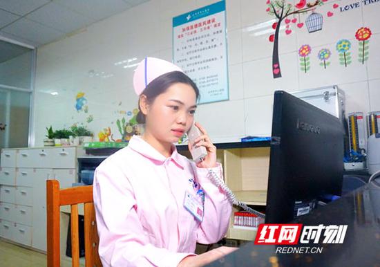 “你好,产科。”永州市中心医院(零陵院区)妇产科护士寇佩佩和平时一样,在6楼产科值班。