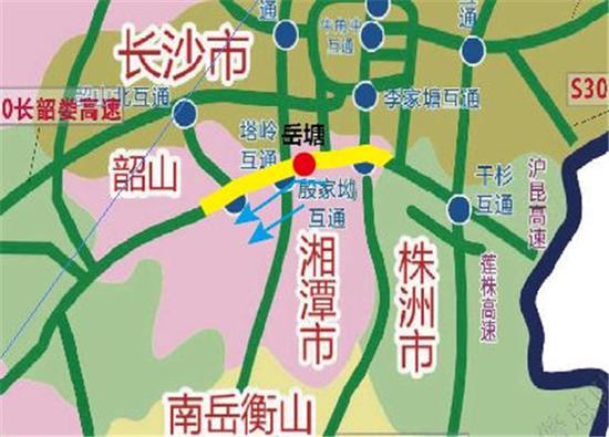 G60 沪昆高速湘潭段1064Km 处东往西方向车流量大，车辆通行缓慢。