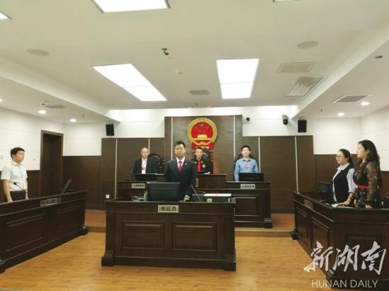 考生私换面试抽签号致成绩无效 起诉人社厅被