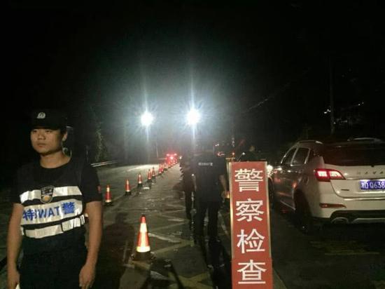 衡阳一男子求爱遭拒恐吓外地女子 民警设卡将