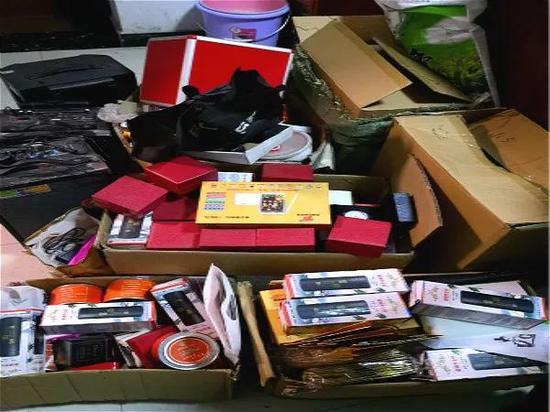 洪江市警方o2o出重拳端掉一个涉恶犯罪窝点