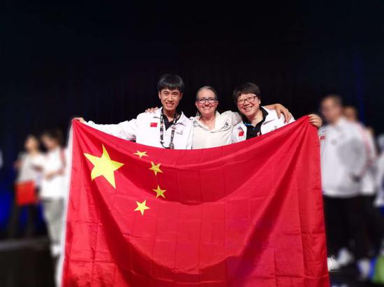 湖南工艺美院21岁男生夺全球技能挑战赛金牌