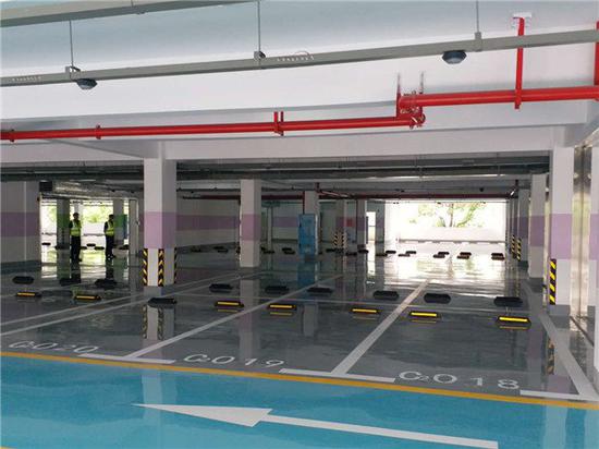 缓解企业停车难：长沙经开区新增近2000个停车位