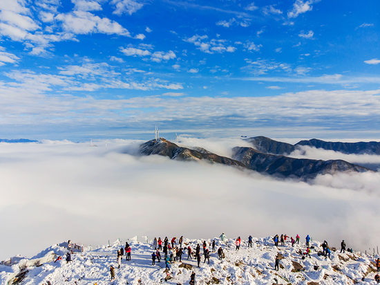 ▲ 永州市蓝山县云冰山云海。(唐广林 摄)